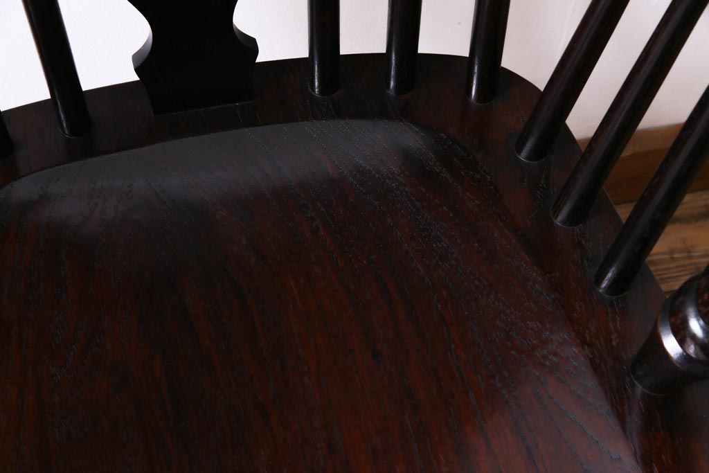 中古美品　九州民芸家具　クラシカルな空間に馴染むアームチェア(ワークチェア)