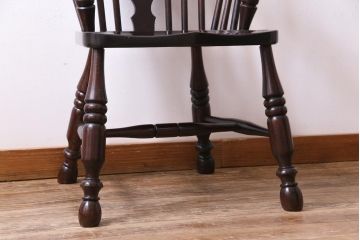 中古美品　九州民芸家具　クラシカルな空間に馴染むアームチェア(ワークチェア)