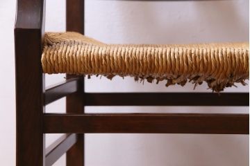 中古美品　松本民芸家具　ラッシ座面が目を引くSP十字アームチェア(ラッシチェア、椅子)(1)