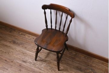 ヴィンテージ家具　ビンテージキツツキ　飛騨産業　穂高　カントリースタイルに合うチェア(椅子)(1)
