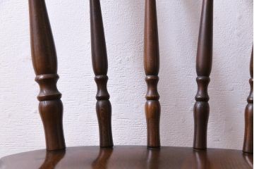 ヴィンテージ家具　ビンテージキツツキ　飛騨産業　穂高　カントリースタイルに合うチェア(椅子)(1)