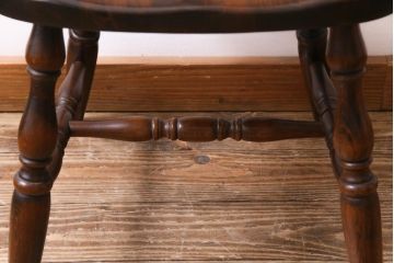 ヴィンテージ家具　ビンテージキツツキ　飛騨産業　穂高　カントリースタイルに合うチェア(椅子)(1)