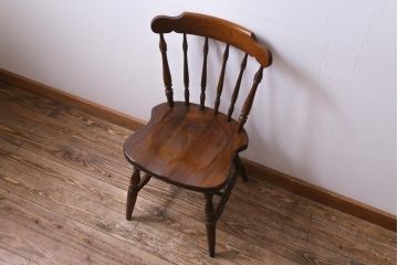 ヴィンテージ家具　ビンテージキツツキ　飛騨産業　穂高　カントリースタイルに合うチェア(椅子)(3)
