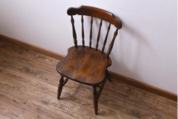 ヴィンテージ家具　ビンテージキツツキ　飛騨産業　穂高　カントリースタイルに合うチェア(椅子)