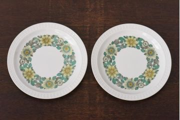 スペイン　PONTESA(ポンテサ)　グリーンの花柄が可愛らしいビンテージのプレート2点セット(中皿、洋食器)(2)