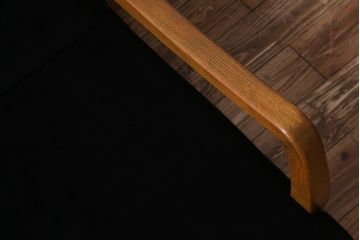 レトロ家具　和製アンティーク　昭和初期　レトロなフォルムがお洒落な1人掛けソファ(アームチェア)