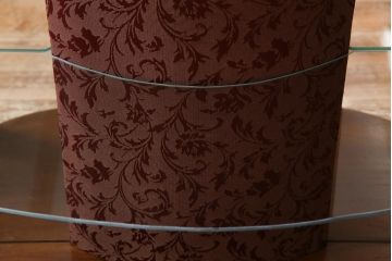 アンティーク家具　フランスアンティーク　ウォールナット材　エレガントな雰囲気が魅力のガラスケース(飾り棚、ガラスキャビネット)