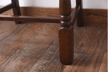 アンティーク家具　イギリスアンティーク　背もたれが特徴的なオーク材製のダイニングチェア(ワークチェア、椅子)(1)