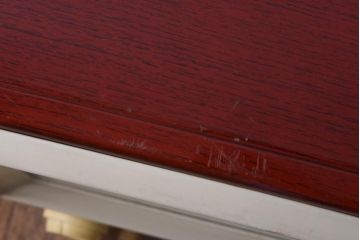 アンティーク雑貨　ジャンク品　シャープ(SHARP)製　ディスプレイに活躍するレトロなテレビ