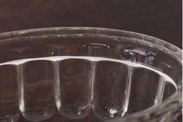 アンティーク雑貨　イギリスアンティーク　小物入れとしてもおすすめなガラス製のゼリーモールド(菓子型)