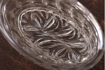 アンティーク雑貨　イギリスアンティーク　小物入れとしてもおすすめなガラス製のゼリーモールド(菓子型)