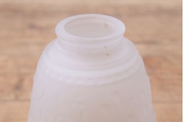 イギリス製　イエローカラーがアクセントの可憐なペンダントライト(天井照明)