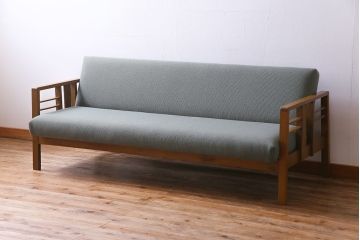 レトロ家具　昭和初期　なめらかな木肌とシンプルなデザインが魅力のソファベッド(3人掛けソファ)