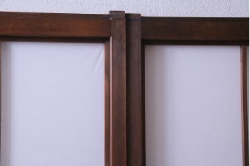 昭和中期　和の風情あふれる佇まいが魅力の摺り上げ雪見障子戸2枚セット(引き戸、擦り上げ障子戸、擦上障子戸、建具)(1)