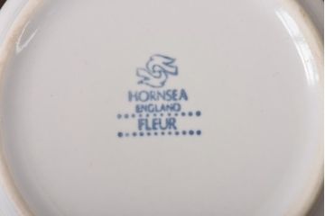 イギリスビンテージ　Hornsea(ホーンジー)　FLEUR(フルール)　トリオ2客セット(カップ&ソーサー、プレート)(1)