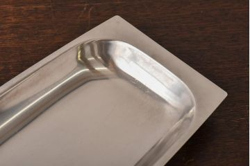 北欧ビンテージ　GERMETCO　シンプルで格好良いステンレスプレート(トレー、長皿)