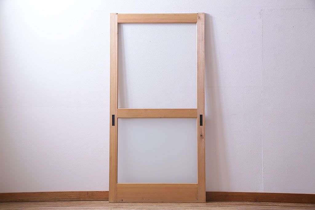 昭和初期　ナチュラルテイストに取り入れられるシンプルなガラス戸1枚(引戸、建具)(2)