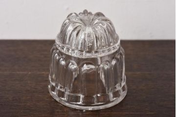 アンティーク雑貨　イギリスアンティーク　小物入れとしてもおすすめなガラス製のゼリーモールド(菓子型)(1)
