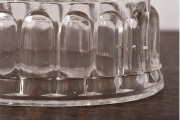 アンティーク雑貨　イギリスアンティーク　小物入れとしてもおすすめなガラス製のゼリーモールド(菓子型)(1)