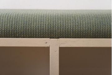 リメイク家具　ペイント　シャビーな雰囲気がお洒落な収納棚付きベンチ