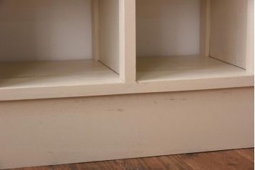 リメイク家具　ペイント　シャビーな雰囲気がお洒落な収納棚付きベンチ