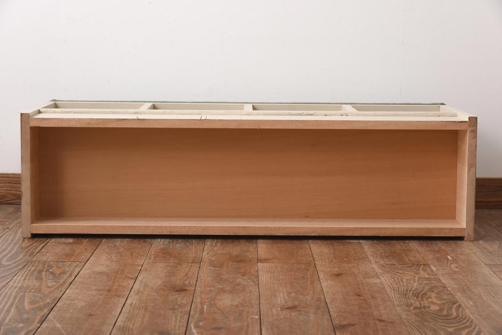 リメイク家具　ペイント　シャビーな雰囲気がお洒落な収納棚付きベンチ