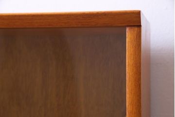 ヴィンテージ家具　イギリスビンテージ　ナチュラルな木味が魅力的なブックケース(戸棚、飾り棚、本箱)