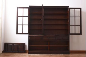 中古　北海道民芸家具　OM168特注品　カバ材の木目が美しい収納棚(食器棚、カップボード)(定価約90万円〜)