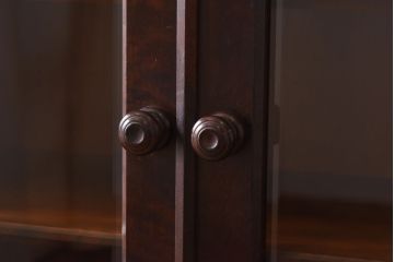 中古　北海道民芸家具　OM168特注品　カバ材の木目が美しい収納棚(食器棚、カップボード)(定価約90万円〜)