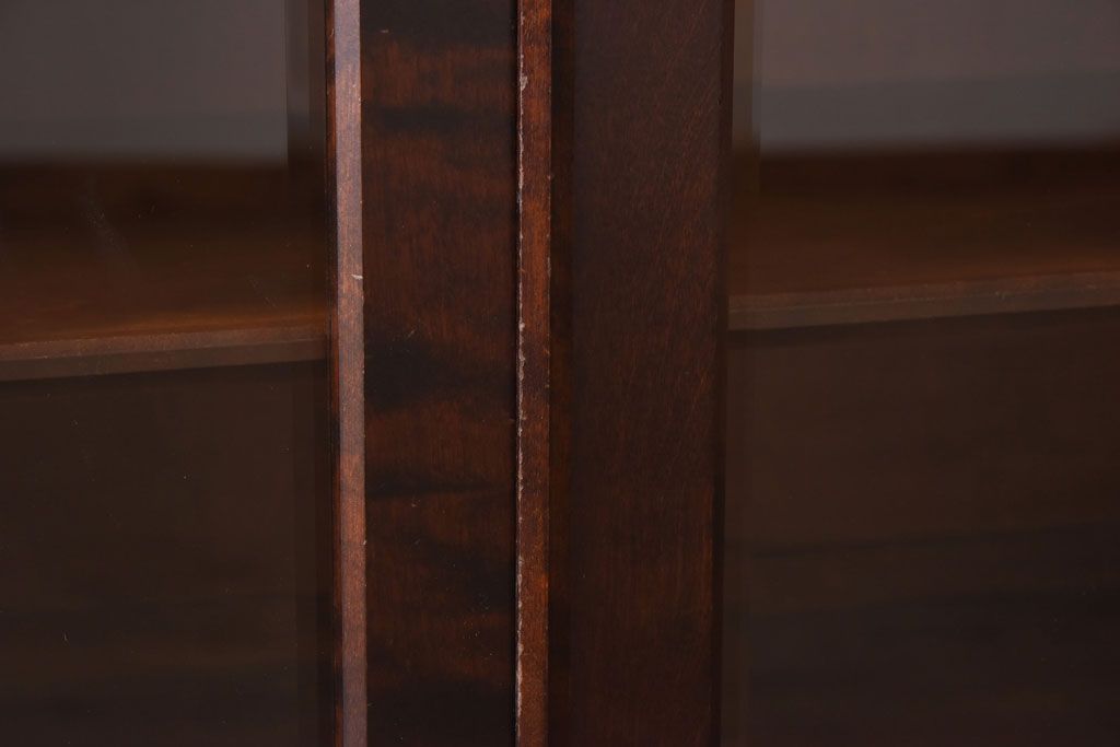 中古　北海道民芸家具　OM168特注品　カバ材の木目が美しい収納棚(食器棚、カップボード)(定価約90万円〜)