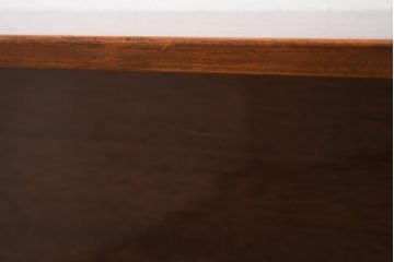 ビンテージ　北欧家具　チーク材　上品な佇まいが魅力のガラス引き戸キャビネット(収納棚、飾り棚、ディスプレイラック)