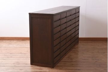リメイク家具　前板ナラ材　40杯もの引き出しが付いた迫力満点なチェスト(引き出し、書類ケース)