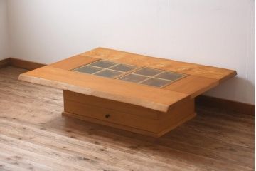 アンティーク雑貨　中古　柏木工　温もり溢れるナラ材製の長火鉢(座卓、ローテーブル)