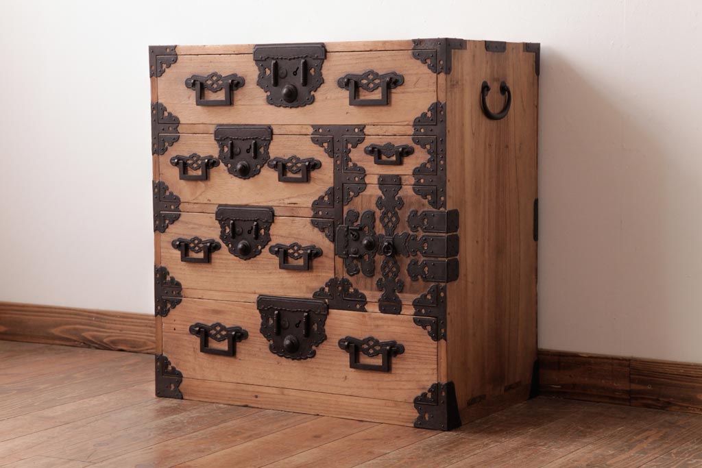 【骨董品】 和箪笥 木製 アンティーク 時代箪笥 桐 桐箪笥 インテリア 楽天市場】アンティーク 桐箪笥の通販