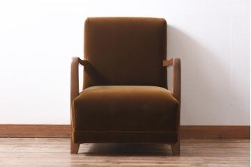 アンティーク家具　和製アンティーク　低めの高さが心地いいベルベット素材の1人掛けソファ(2)