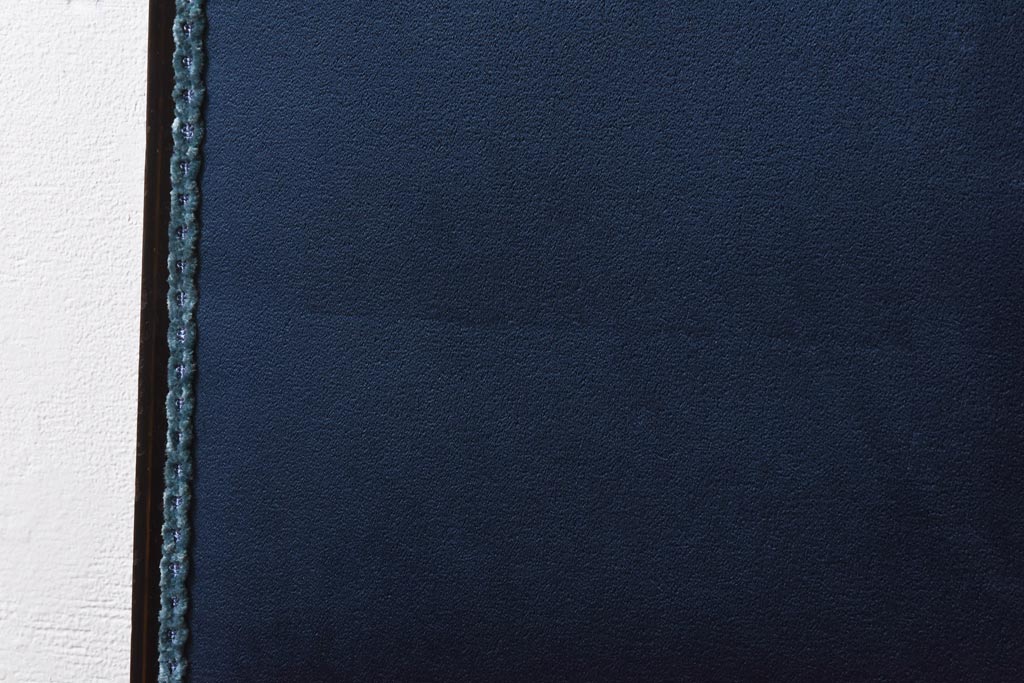 アンティーク家具　フランスアンティーク　オーク材　ブルーのファブリックがシックな印象与えるチェア(椅子)