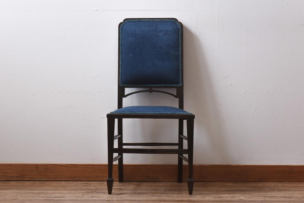 アンティーク家具　フランスアンティーク　オーク材　ブルーのファブリックがシックな印象与えるチェア(椅子)(1)