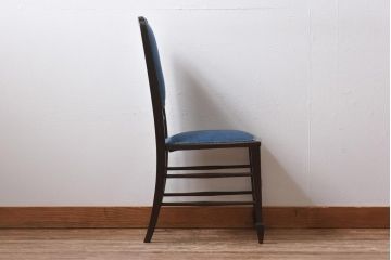 アンティーク家具　フランスアンティーク　オーク材　ブルーのファブリックがシックな印象与えるチェア(椅子)(1)