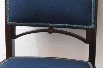 アンティーク家具　フランスアンティーク　オーク材　ブルーのファブリックがシックな印象与えるチェア(椅子)(1)