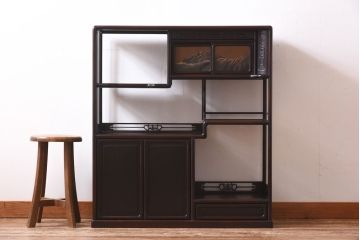 アンティーク家具　和製アンティーク　紫檀と漆の組み合わせが高級感醸し出す茶棚(収納棚、飾り棚)