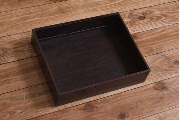 アンティーク家具　和製アンティーク　紫檀と漆の組み合わせが高級感醸し出す茶棚(収納棚、飾り棚)