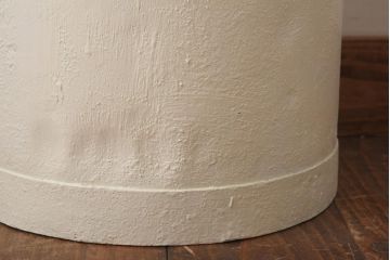 アンティーク雑貨　昭和レトロ アイボリーカラーが可愛らしいミルク缶(牛乳缶)(1)
