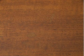 ヴィンテージ家具　北欧ビンテージ　yonger(ヤンガー)社　シャープなデザインがおしゃれなサイドボード