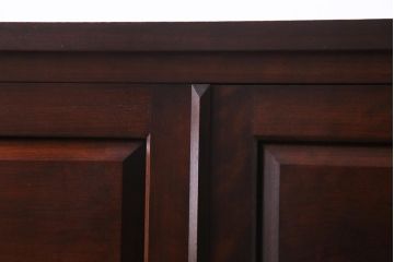 中古　松本民芸家具　お部屋に取り入れやすい和洋折衷な収納棚(戸棚)