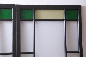 ペイント家具　当時物色ガラス　ナラ材　大正ロマンの雰囲気漂う上手物ガラス戸2枚セット(引き戸、建具)