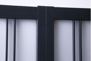 当店オリジナルガラス入り　ペイント家具　シックでモダンなガラス格子戸4枚セット(引き戸、ガラス戸、建具)