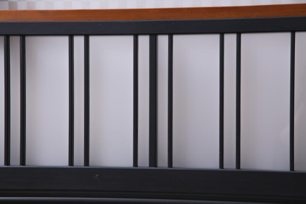 当店オリジナルガラス入り　ペイント家具　シックでモダンなガラス格子戸4枚セット(引き戸、ガラス戸、建具)