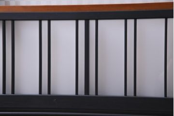 当店オリジナルガラス入り　ペイント家具　シックでモダンなガラス格子戸4枚セット(引き戸、ガラス戸、建具)