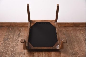 アンティーク家具　イギリスアンティーク　バーチ材　凛とした佇まいが素敵なチェア(ダイニングチェア)(3)
