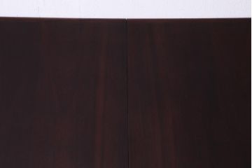 北欧家具　デンマーク　深みを帯びたなめらかなチーク材のエクステンションテーブル(ダイニングテーブル、拡張式テーブル)